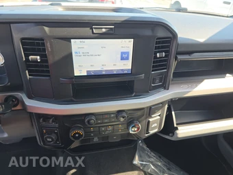 2026 Ford Super Duty F-250 XLT Crew Cab Medium Bed - miniatura 11