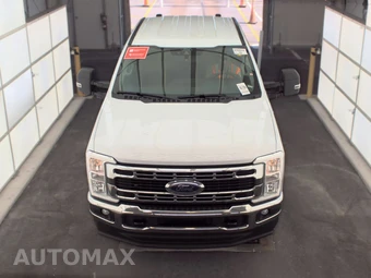 2026 Ford Super Duty F-250 XLT Crew Cab Medium Bed - miniatura 2