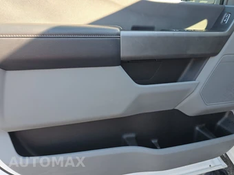 2026 Ford Super Duty F-250 XLT Crew Cab Medium Bed - miniatura 9