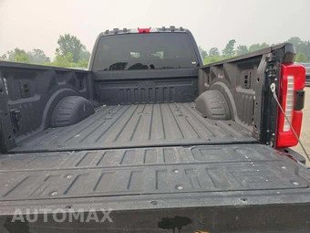 2026 Ford Super Duty F-250 XLT Crew Cab Medium Bed - miniatura 11