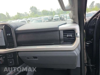2026 Ford Super Duty F-250 XLT Crew Cab Medium Bed - miniatura 16