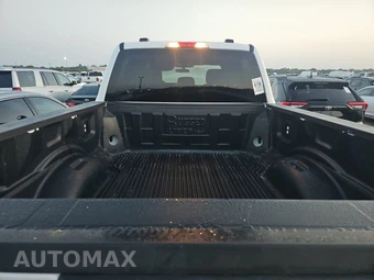 2026 Ford Super Duty F-250 XLT Crew Cab Medium Bed - miniatura 16