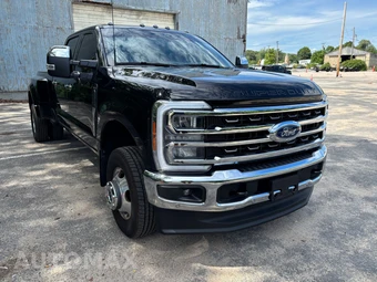 2026 Ford Super Duty F-350 King Ranch Crew Cab Long Bed DRW - miniatura 4