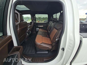 2026 Ford Super Duty F-350 King Ranch Crew Cab Long Bed DRW - miniatura 13