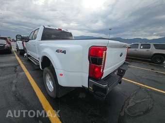 2026 Ford Super Duty F-350 Lariat Crew Cab Long Bed DRW - miniatura 6