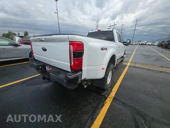 2026 Ford Super Duty F-350 Lariat Crew Cab Long Bed DRW - miniatura 4