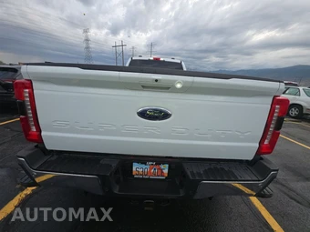 2026 Ford Super Duty F-350 Lariat Crew Cab Long Bed DRW - miniatura 5