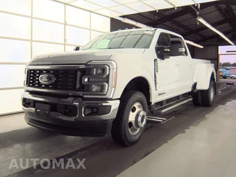 2026 Ford Super Duty F-350 Lariat Crew Cab Long Bed DRW