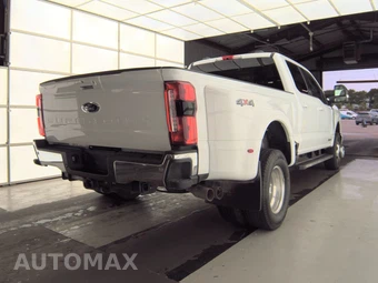 2026 Ford Super Duty F-350 Lariat Crew Cab Long Bed DRW - miniatura 4