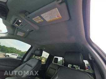 2026 Ford Super Duty F-350 Lariat Crew Cab Long Bed DRW - miniatura 11