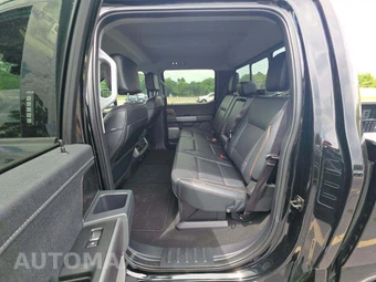 2026 Ford Super Duty F-350 Lariat Crew Cab Long Bed DRW - miniatura 13