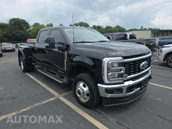 2026 Ford Super Duty F-350 Lariat Crew Cab Long Bed DRW - miniatura 4