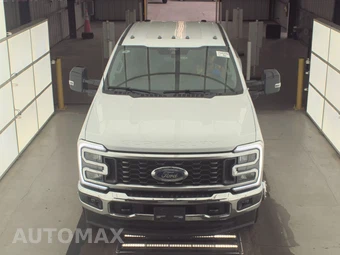 2026 Ford Super Duty F-350 Lariat Crew Cab Long Bed DRW - miniatura 2