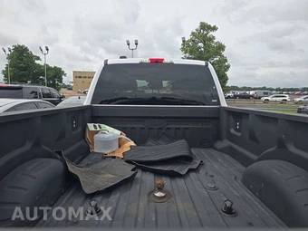 2026 Ford Super Duty F-350 Lariat Crew Cab Long Bed DRW - miniatura 16