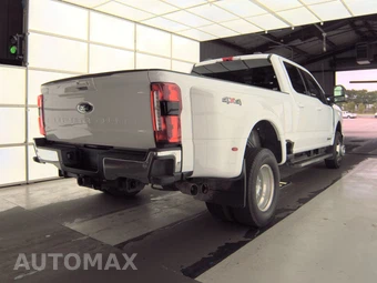 2026 Ford Super Duty F-350 Lariat Crew Cab Long Bed DRW - miniatura 4