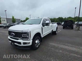 2026 Ford Super Duty F-350 Platinum Crew Cab Long Bed DRW