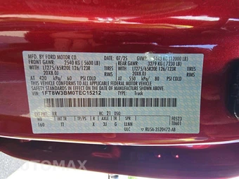 2026 Ford Super Duty F-350 Platinum Crew Cab Medium Bed - miniatura 2