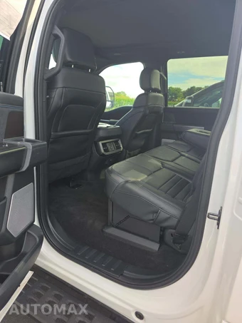 2026 Ford Super Duty F-350 Platinum Crew Cab Medium Bed - miniatura 13