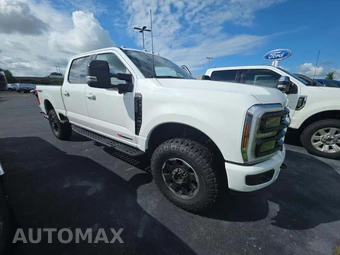 2026 Ford Super Duty F-350 Platinum Crew Cab Medium Bed - miniatura 4