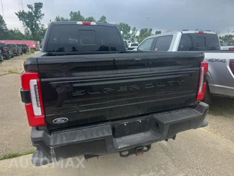 2026 Ford Super Duty F-350 Platinum Crew Cab Medium Bed - miniatura 5