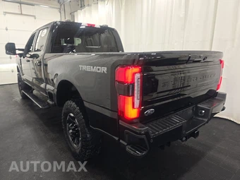 2026 Ford Super Duty F-350 Platinum Crew Cab Medium Bed - miniatura 6