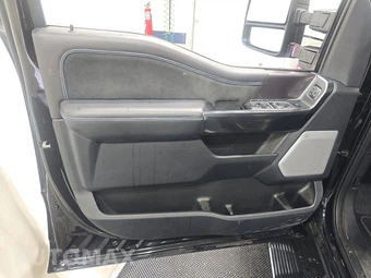 2026 Ford Super Duty F-350 Platinum Crew Cab Medium Bed - miniatura 9