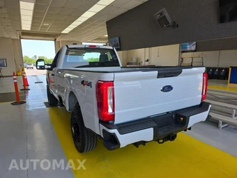 2026 Ford Super Duty F-350 XL Regular Cab Long Bed - miniatura 6