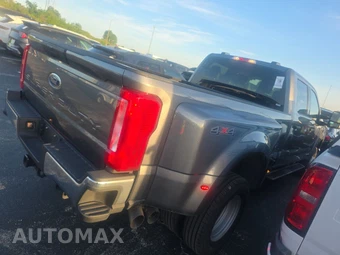 2026 Ford Super Duty F-350 XLT Crew Cab Long Bed DRW - miniatura 4