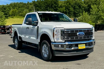 2026 Ford Super Duty F-350 XLT Extended Cab Medium Bed w/Rear Doors - miniatura 1