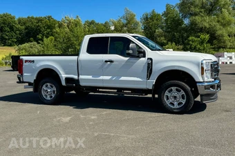 2026 Ford Super Duty F-350 XLT Extended Cab Medium Bed w/Rear Doors - miniatura 2