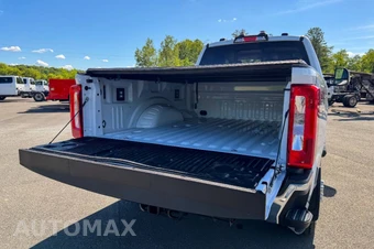 2026 Ford Super Duty F-350 XLT Extended Cab Medium Bed w/Rear Doors - miniatura 20