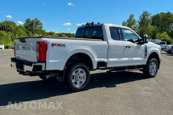 2026 Ford Super Duty F-350 XLT Extended Cab Medium Bed w/Rear Doors - miniatura 3