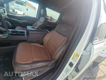 2026 Ford Super Duty F-450 King Ranch Crew Cab Long Bed DRW - miniatura 6
