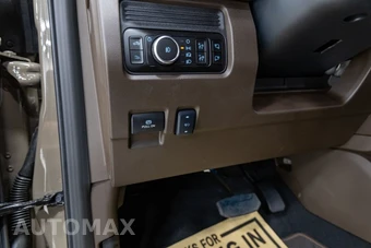 2026 Ford Super Duty F-450 King Ranch Crew Cab Long Bed DRW - miniatura 50