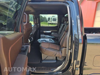 2026 Ford Super Duty F-450 King Ranch Crew Cab Long Bed DRW - miniatura 13