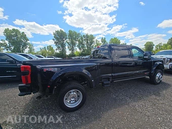 2026 Ford Super Duty F-450 Platinum Crew Cab Long Bed DRW - miniatura 3