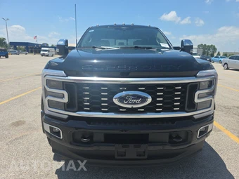2026 Ford Super Duty F-450 Platinum Crew Cab Long Bed DRW - miniatura 2
