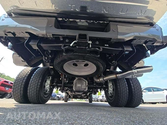2026 Ford Super Duty F-450 Platinum Crew Cab Long Bed DRW - miniatura 15