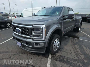2026 Ford Super Duty F-450 Platinum Crew Cab Long Bed DRW