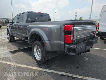 2026 Ford Super Duty F-450 Platinum Crew Cab Long Bed DRW - miniatura 2