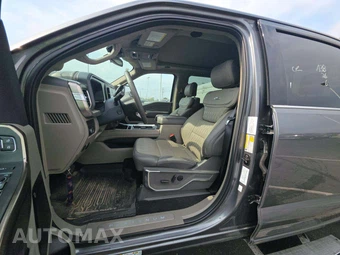 2026 Ford Super Duty F-450 Platinum Crew Cab Long Bed DRW - miniatura 6