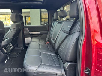2026 Ford Super Duty F-450 Platinum Crew Cab Long Bed DRW - miniatura 27