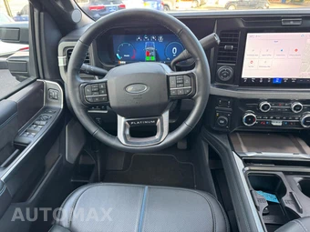 2026 Ford Super Duty F-450 Platinum Crew Cab Long Bed DRW - miniatura 29