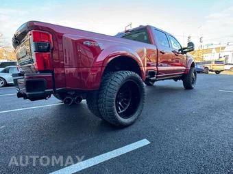 2026 Ford Super Duty F-450 Platinum Crew Cab Long Bed DRW - miniatura 9