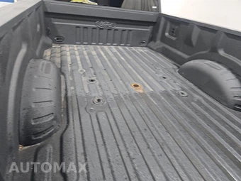 2026 Ford Super Duty F-450 Platinum Crew Cab Long Bed DRW - miniatura 16