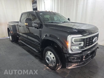 2026 Ford Super Duty F-450 Platinum Crew Cab Long Bed DRW - miniatura 3