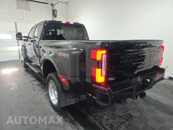 2026 Ford Super Duty F-450 Platinum Crew Cab Long Bed DRW - miniatura 6