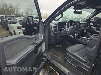 2026 Ford Super Duty F-450 Platinum Crew Cab Long Bed DRW - miniatura 13