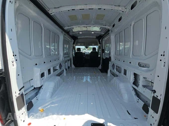 2026 Ford Transit 150 Cargo Van Medium Roof 148.0" WB - miniatura 12