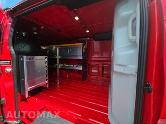 2026 Ford Transit 250 Cargo Van Low Roof 130.0" WB - miniatura 15